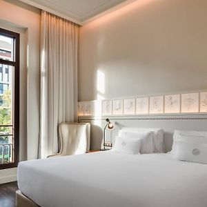 Kamer met een King Size Bed